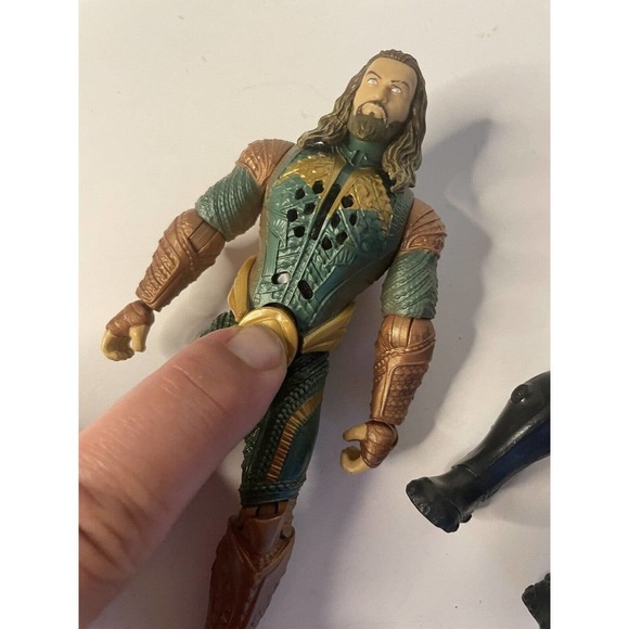 DC LOT AQUAMAN 6" TALKING HEROES JUSTICE LEAGUE + Black Manta Action Figures - Picture 8 of 8